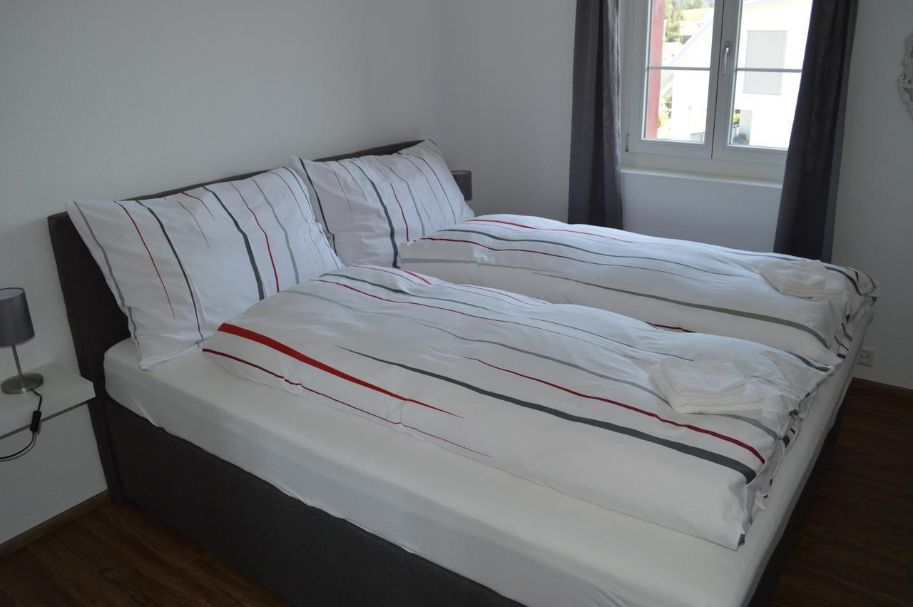 BnB zum Schlüssel Unterehrendingen Exterior foto