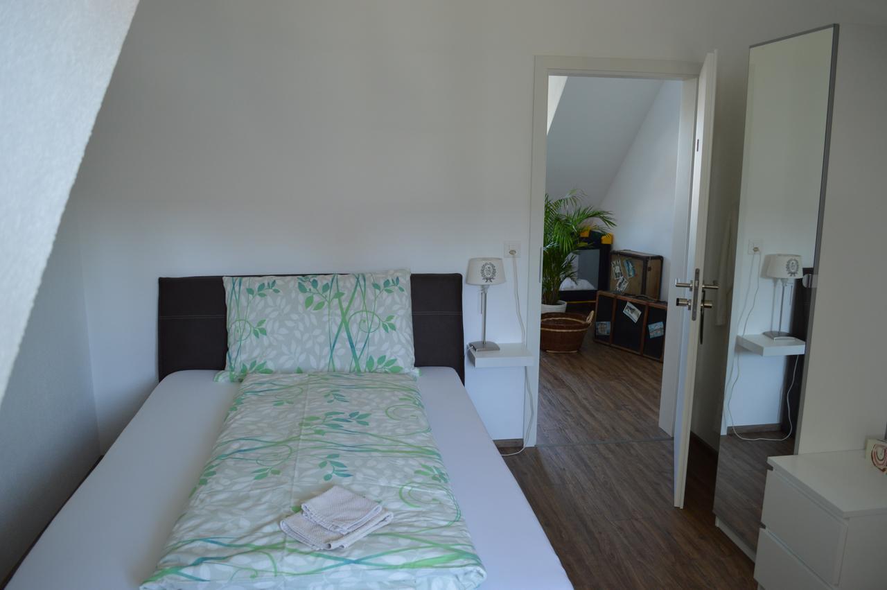 BnB zum Schlüssel Unterehrendingen Exterior foto